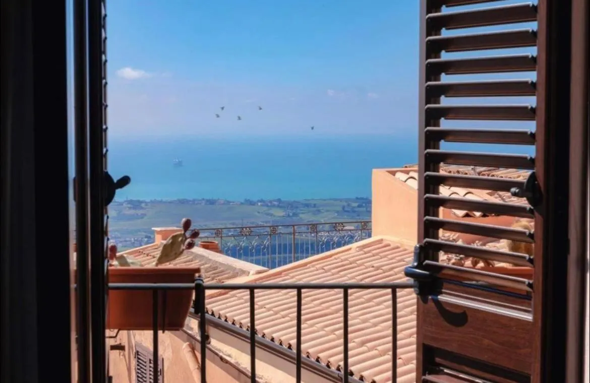 B&B Al Duomo Rooms Agrigento Oda ve Kahvaltı